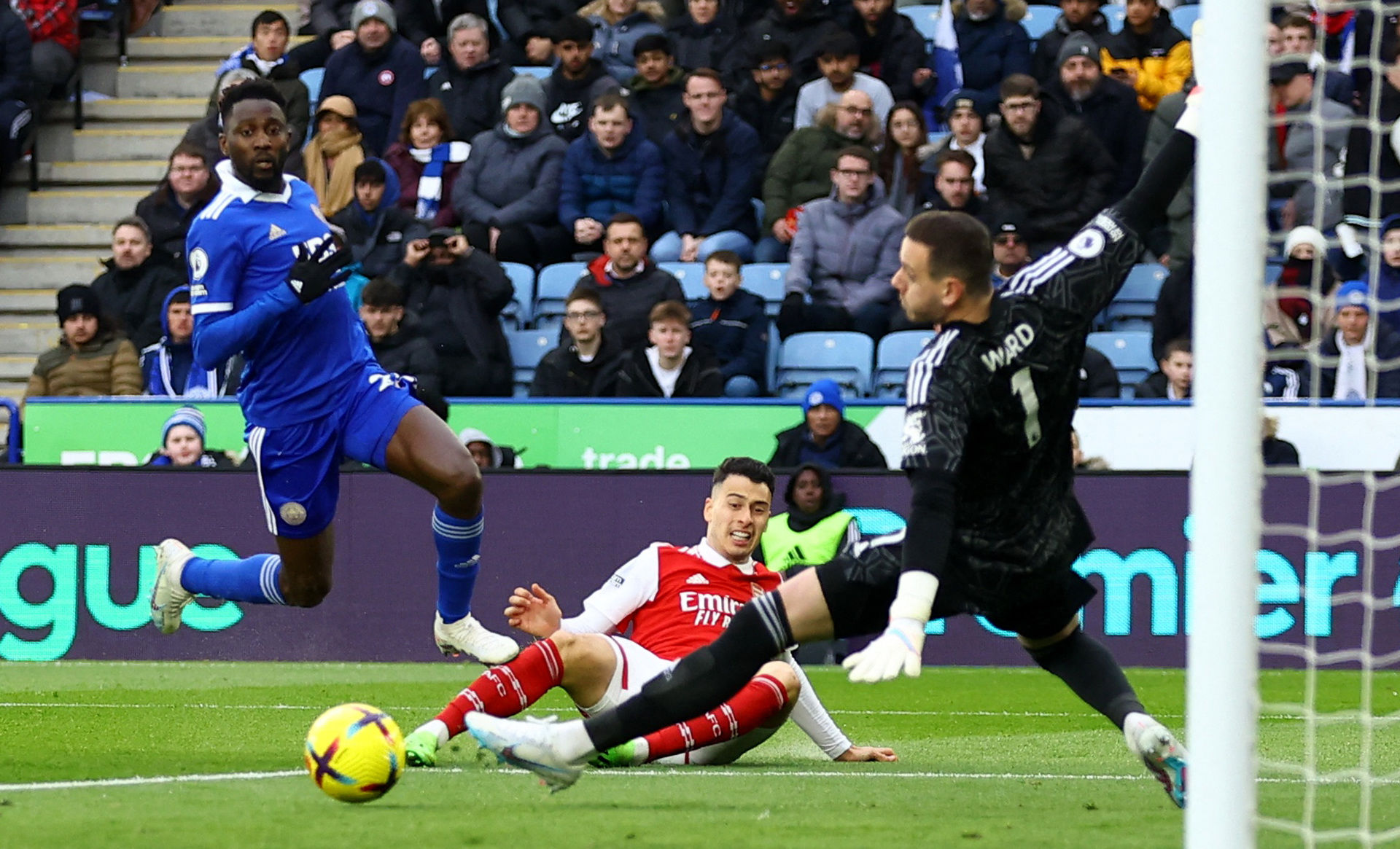 作为全球足 作为全球足