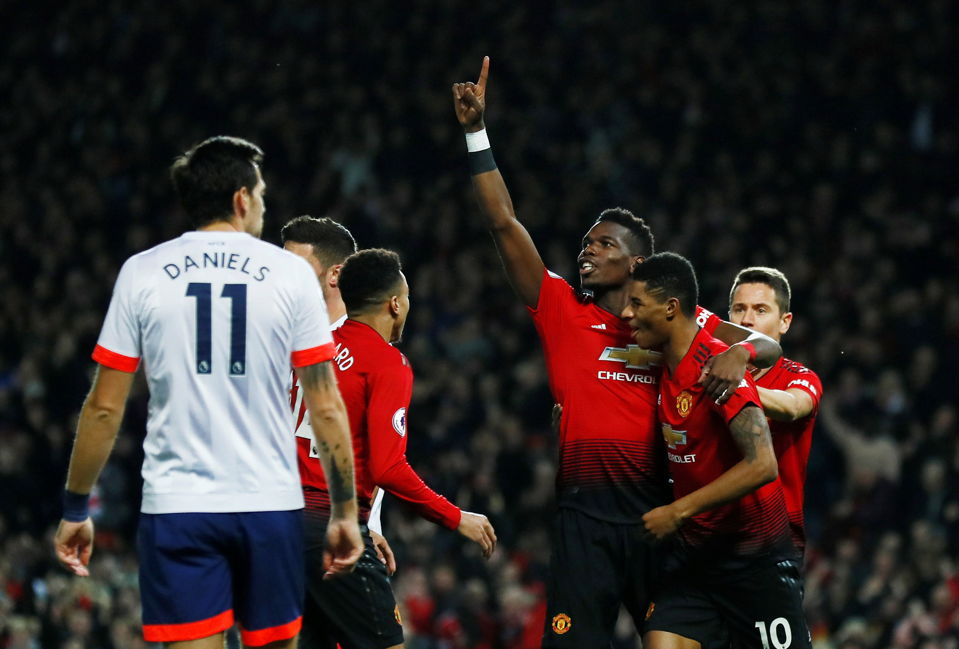 巴塞罗那球 巴塞罗那球